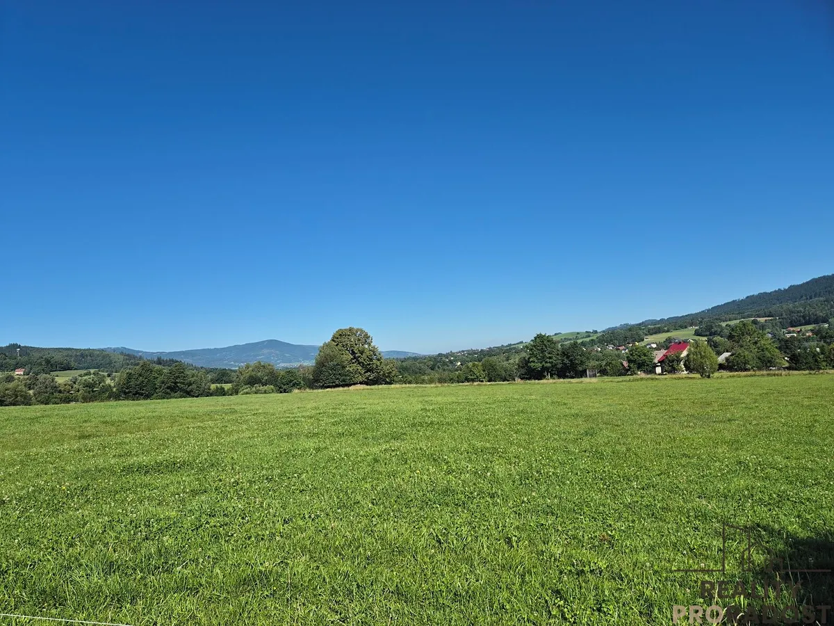 Pronájem zahrady 1755 m²